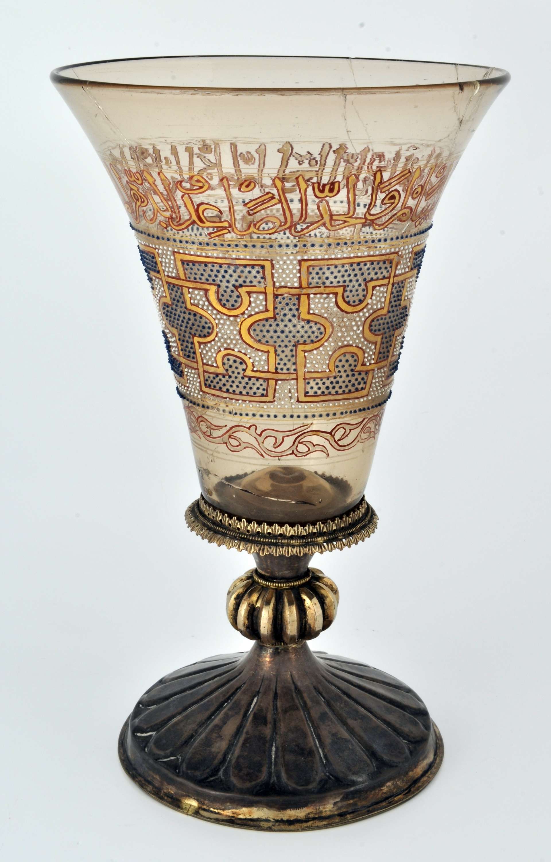 Verre-Charlemagne-© Ville de Chartres – Musée des Beaux-Arts